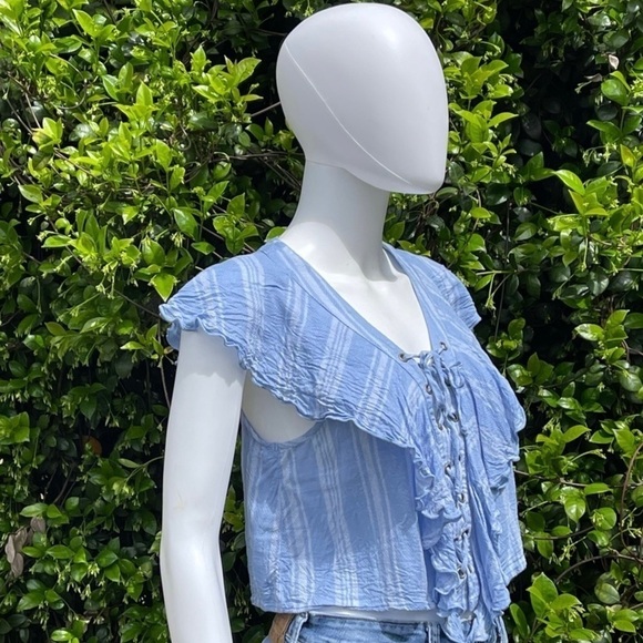 💋SHOW Me Your Mumu Boho Blue Striped Ruffle Lace Tie Front Crop Blouse - Picture 7 of 13